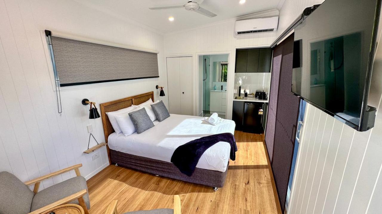 Poinciana At Cooee Bay Hotel Yeppoon Exterior photo