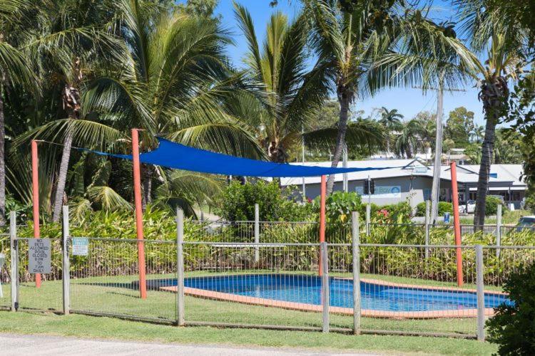 Poinciana At Cooee Bay Hotel Yeppoon Exterior photo